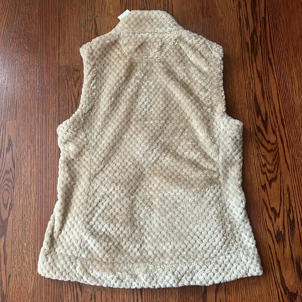 Calvin Klein Full Zip Fuzzy Vest Gold Hardware size medium - Picture 2 of 6